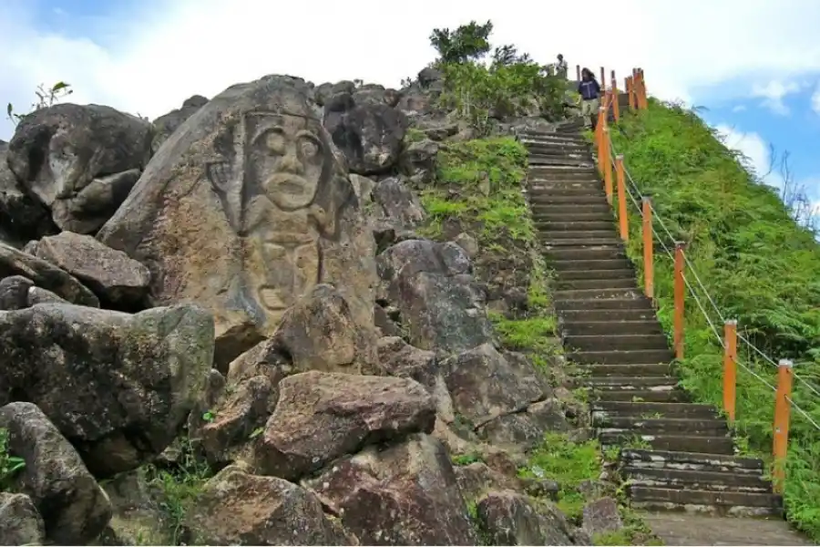 El parque arqueológico de San Agustín, una de las maravillas de Colombia.