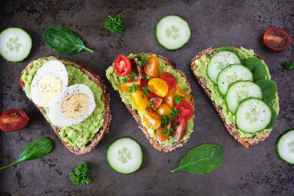 El plan alimenticio recomendado por los expertos para mantener la masa muscular a los 50 años