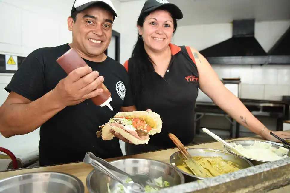 VARIEDAD. Cada comensal puede elegir los ingredientes que prefiera.