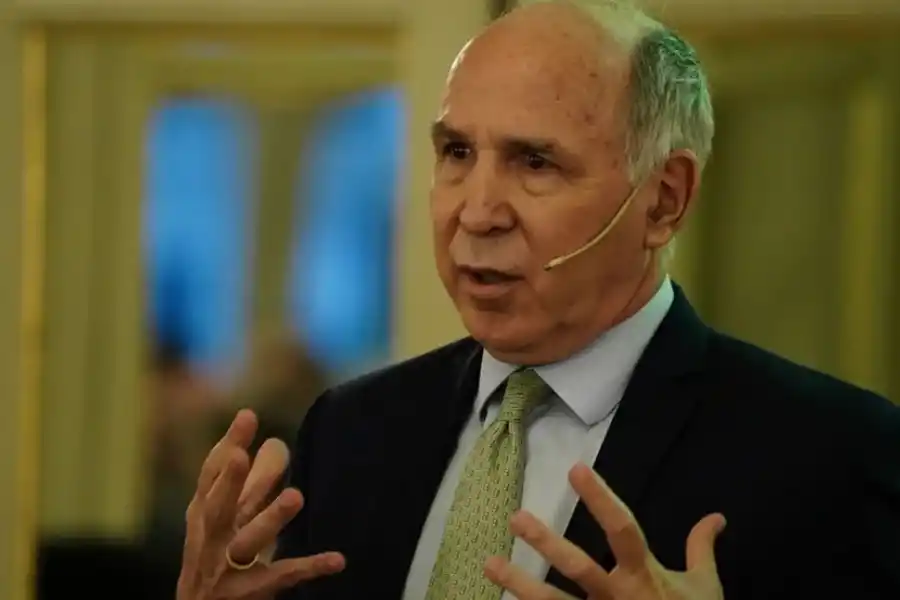 Narcotráfico: Milei piensa modificar una ley para usar las Fuerzas Armadas