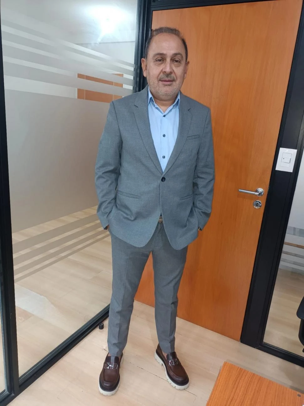 ¿Cómo gestionan dos intendentes sin ayuda del Poder Ejecutivo?