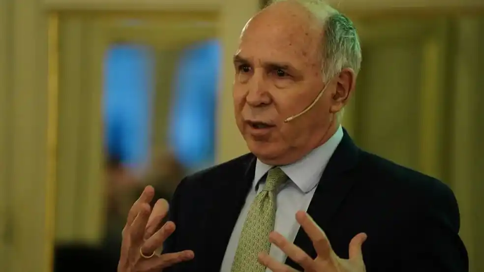 Narcotráfico: Milei piensa modificar una ley para usar las Fuerzas Armadas