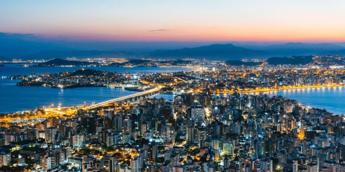Buscan argentinos para trabajar en Brasil: ¿cuáles son los requisitos y cómo postularse?
