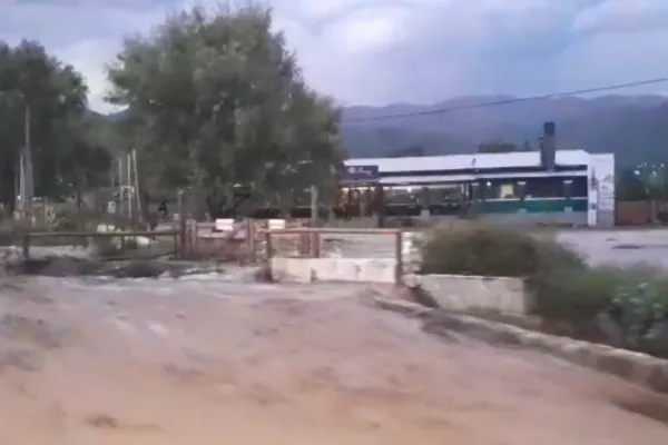 En Tafí del Valle, la tormenta provocó un alud y generó dificultades en el tránsito