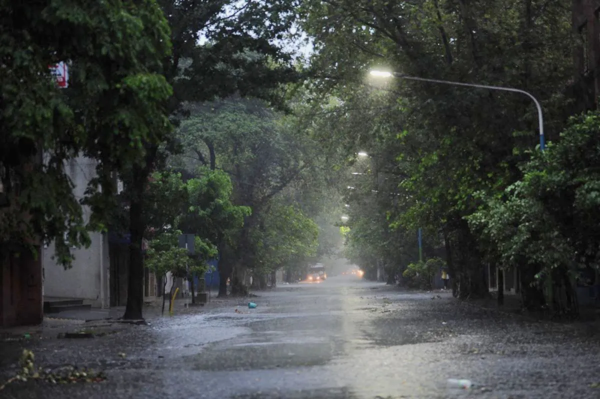 Alerta naranja para esta noche y la madrugada del domingo.