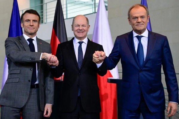 Polonia, Francia y Alemania, contra Moscú