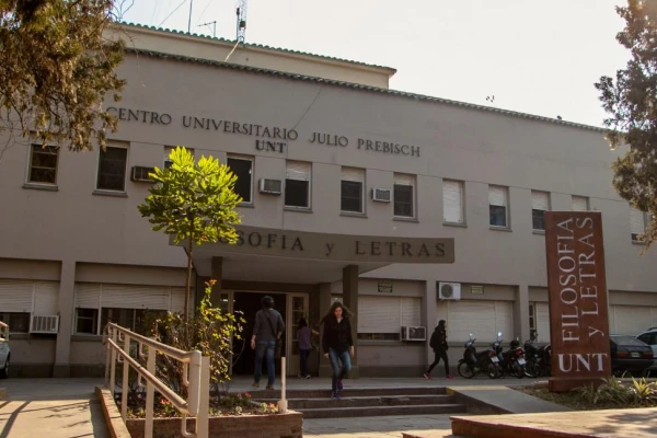 Giran fondos a universidades