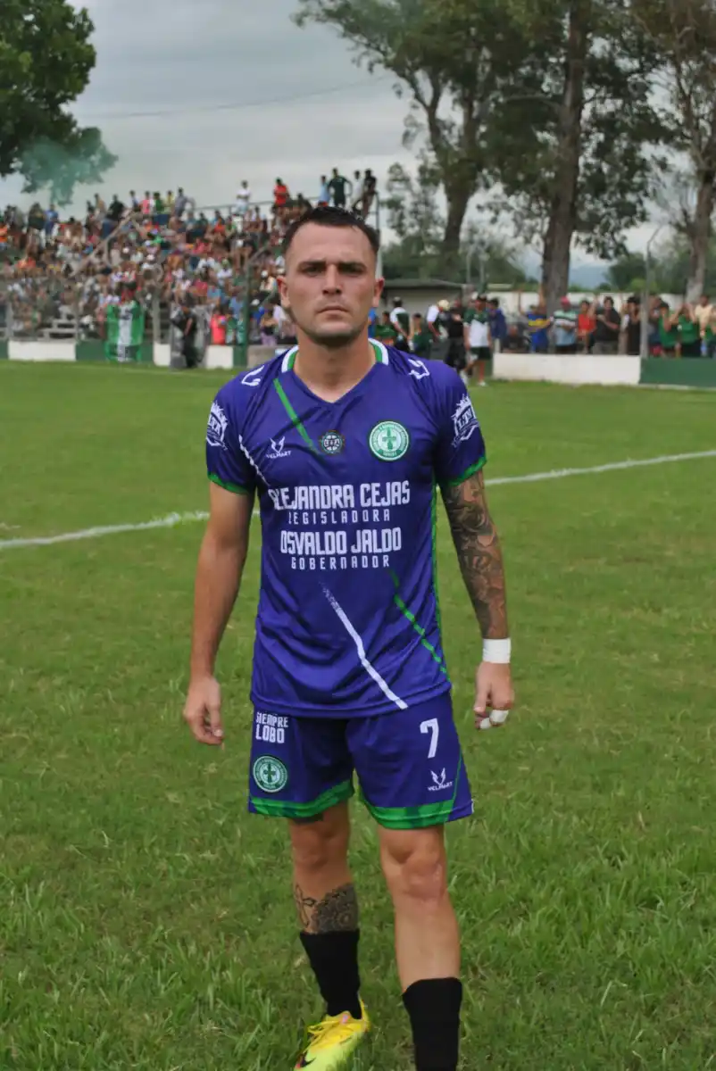 Hizo dos goles hoy Facundo Cruz para Graneros (gentileza Juan Ybarra). 