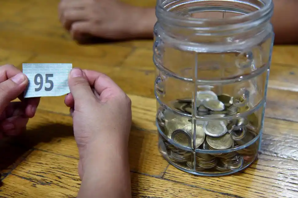 AFORTUNADOS. Se repartieron 150 números para la milanga a $ 1.50.