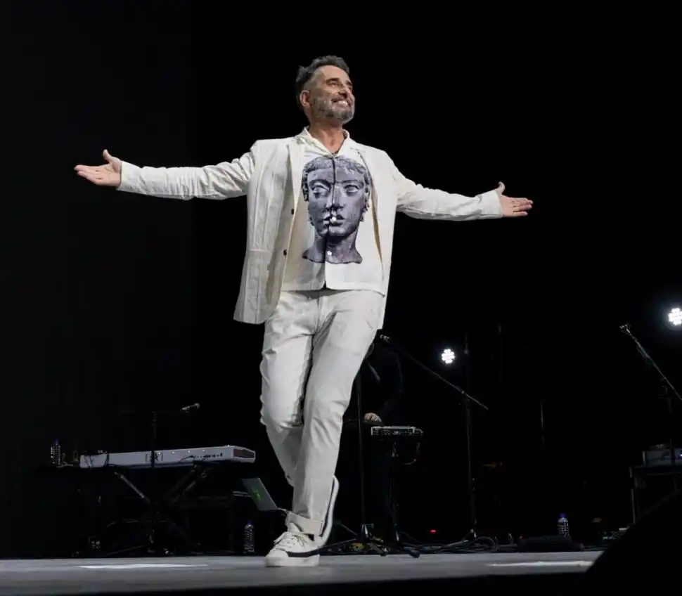 JORGE DREXLER. El artista uruguayo, en Vive Latino.