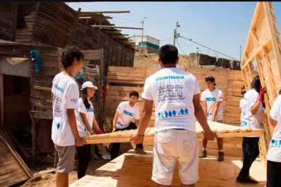 Techo invita a la juventud a construir viviendas de emergencia