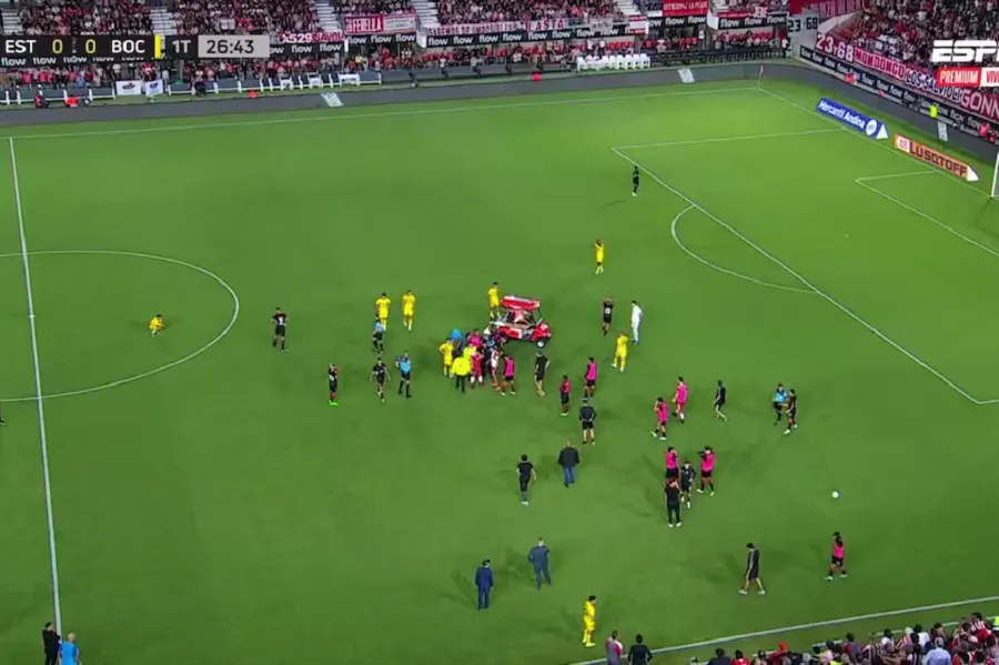 Susto en el estadio: Javier Altamirano, de Estudiantes, se descompensó durante el partido contra Boca