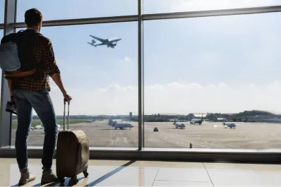 Se redujo 23% la cantidad de personas que viajaron en avión por el país durante mayo