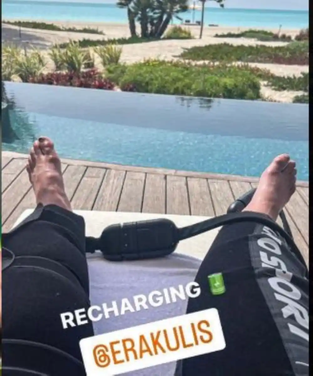 Ronaldo quedó con los pies heridos luego de marcar su tanto 50 en Arabia Saudita