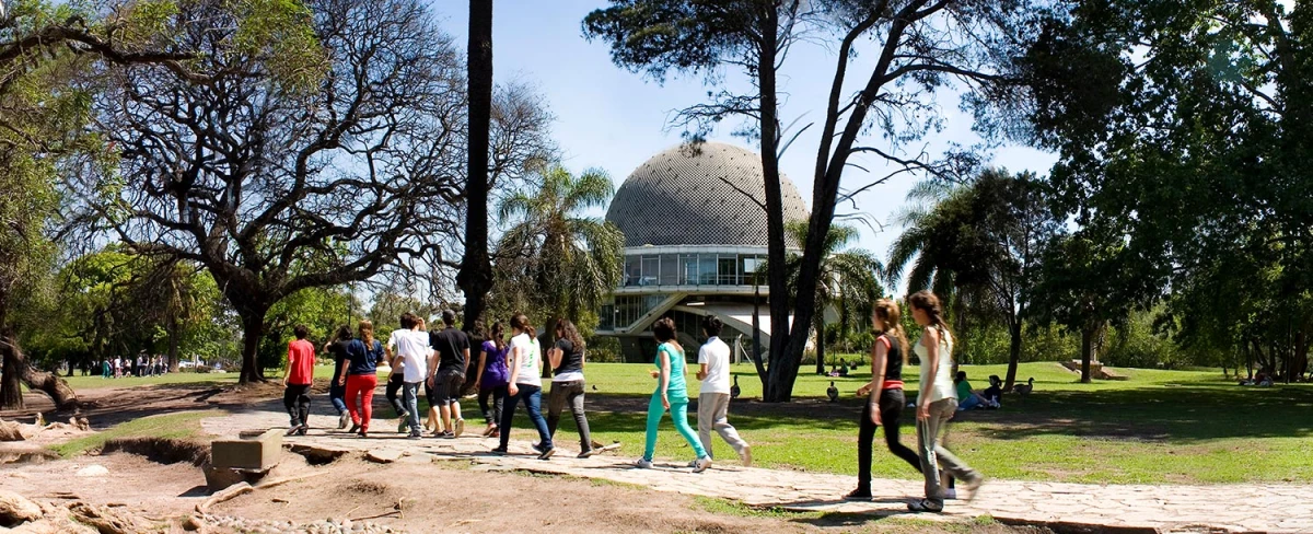 Ciudad de Buenos Aires, una opción turística para este finde largo