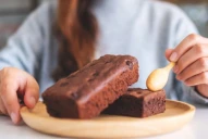 En 15 minutos y sin harina: la receta fit de brownies de chocolate