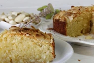 Receta sin horno: el bizcochuelo antiinflamatorio ideal para desayunar o merendar