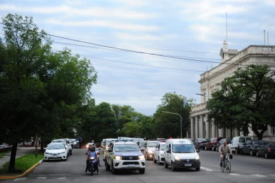 Cartas de lectores: ampliar la calle Corrientes