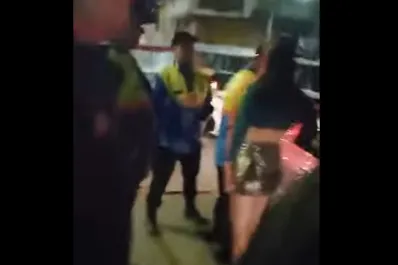 El Gobierno apartó a tres policías por protagonizar un violento incidente en un control de alcoholemia