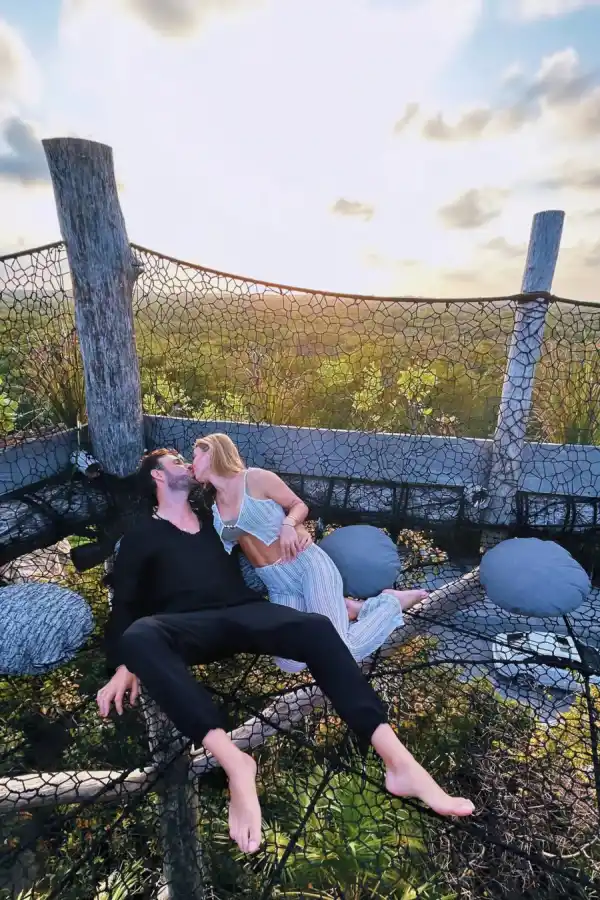 Jésica Cirio y Elías Piccirillo están de vacaciones en el Caribe