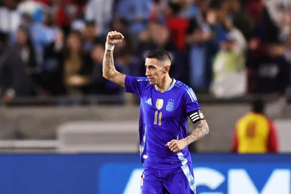 La Selección argentina encontró a su Ángel salvador y venció a Costa Rica