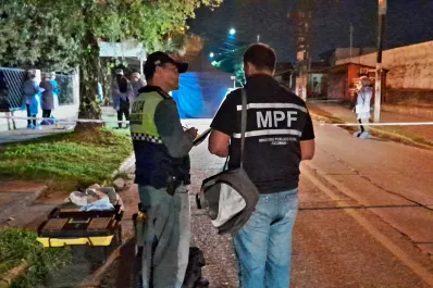 Un hombre fue asesinado de 17 puñaladas por un presunto conflicto familiar