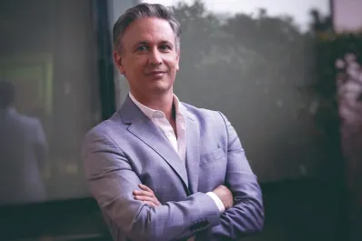 Sehinkman: “Milei es un líder 'puteador' con un discurso sin dudas”