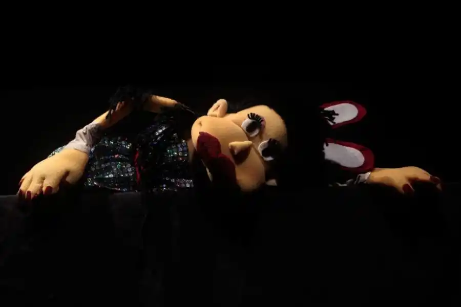 “TÍTEREXXX”. Una propuesta para adultos, sobre la búsqueda del placer.