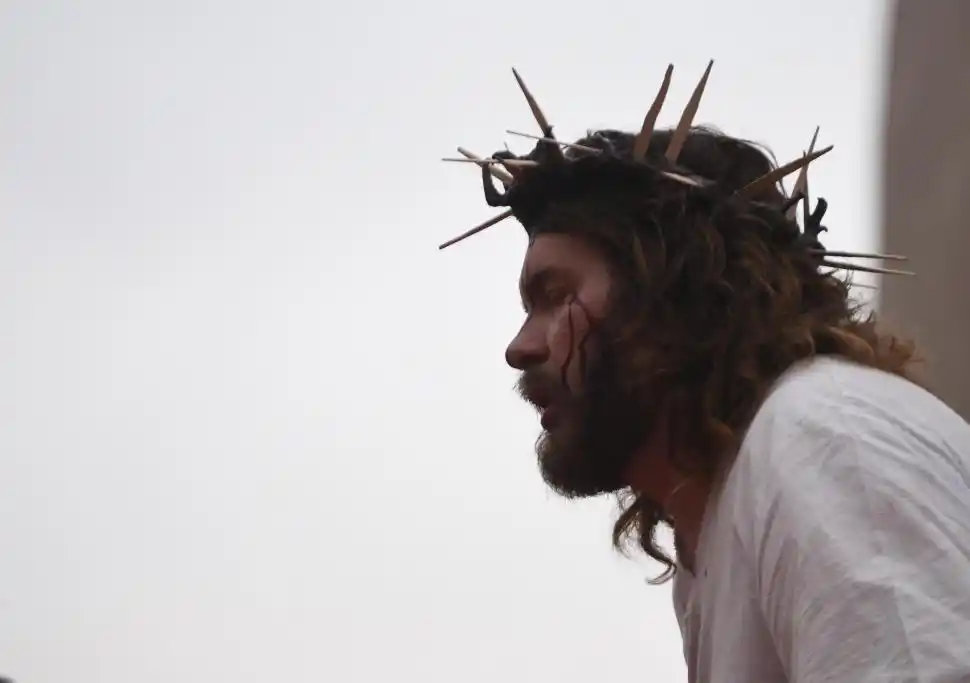 UNA “CATEQUESIS VIVENCIAL”. Tannuré recuerda la definición que Carlos Kanán había dado a la representación de la Pasión.