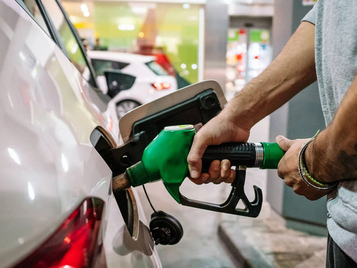 Naftas más caras: en mayo se dará otra suba de combustibles, de mayor impacto
