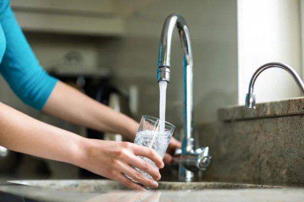 La próxima boleta del agua llegará con una suba del 116%