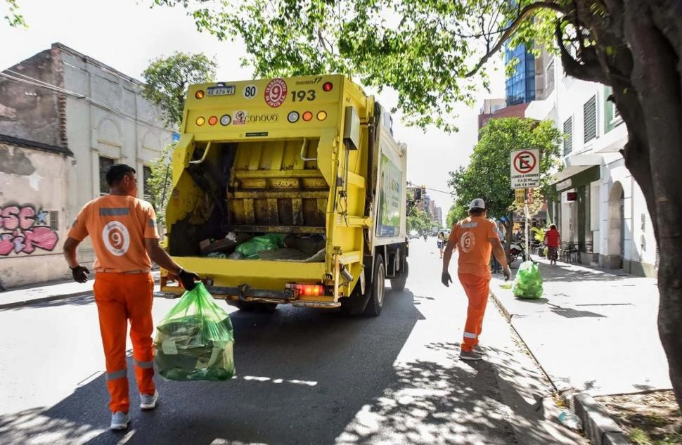 DESDE 1991. La empresa Transportes 9 de Julio recoge los residuos en la capital desde hace más de 30 años.