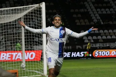 Godoy Cruz ganó y es el primer clasificado a los cuartos final de la Copa de la Liga