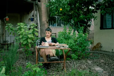 Belén Chale: “Decidí publicar fuera de Buenos Aires y lo volvería a hacer”