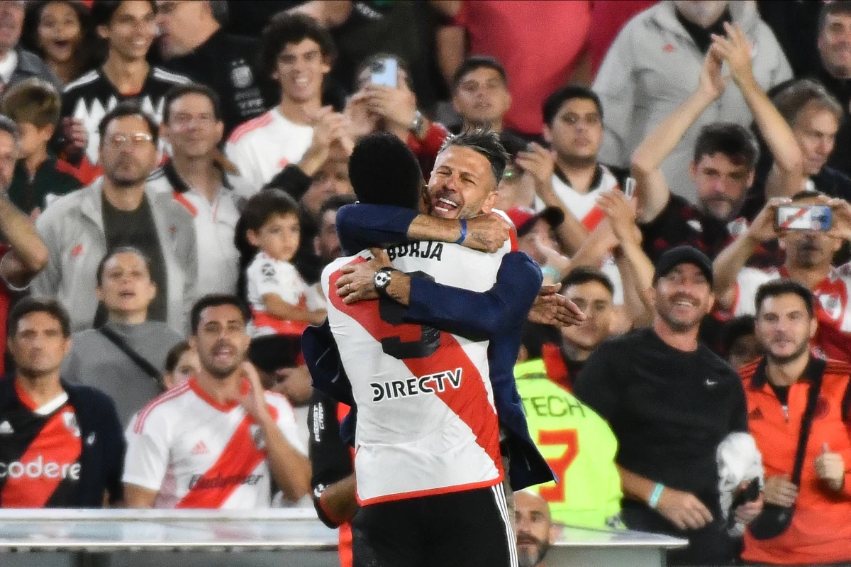 River Plate venció 2-1 a Rosario Central y quedó a un paso de los cuartos de final de la Copa de la Liga