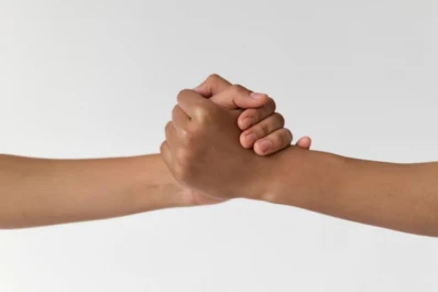 Amigos de verdad, amigos de la verdad