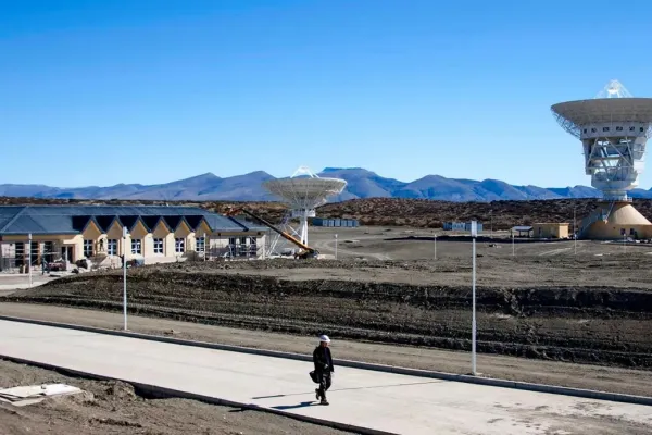 Por la polémica con Milei, la Embajada China defendió el uso de la estación en Neuquén