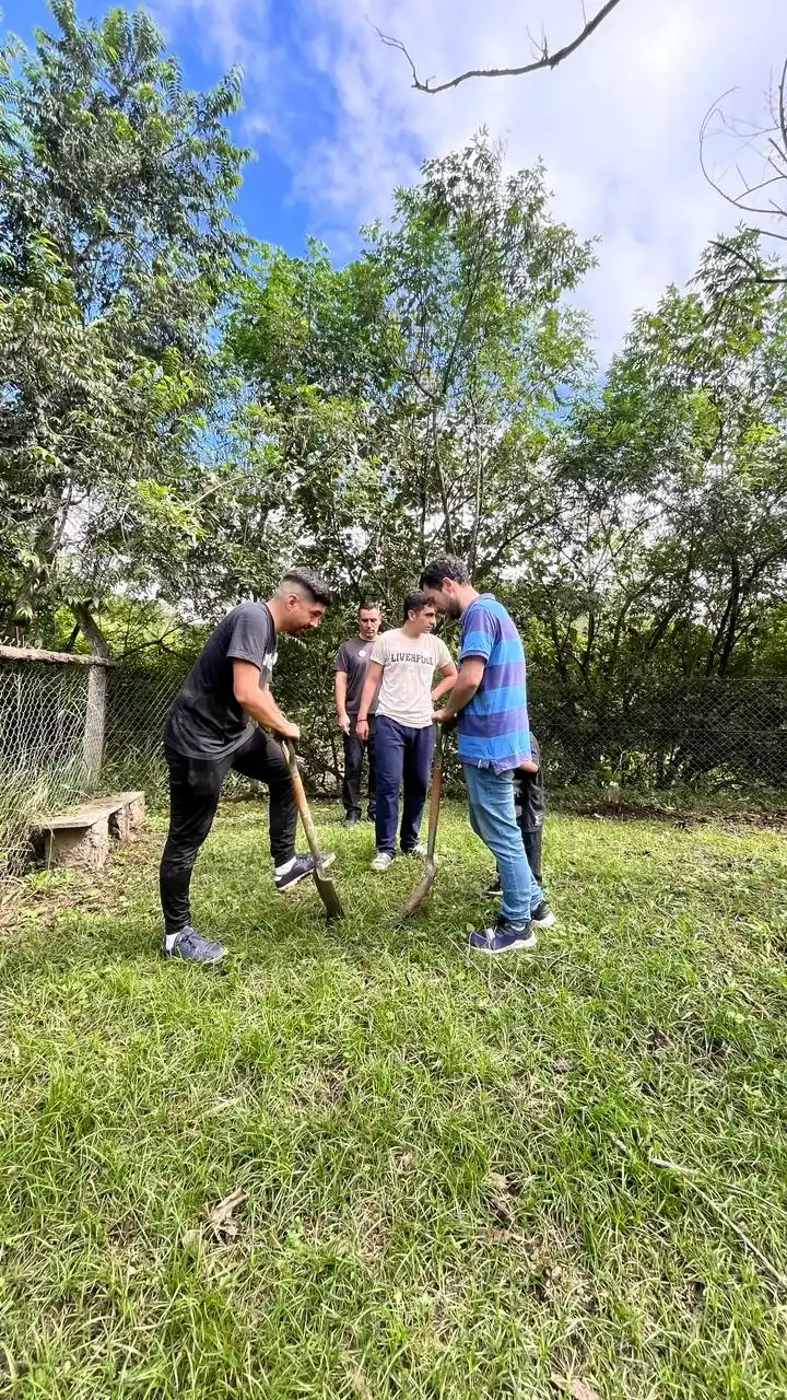 INTERVENCIÓN ARTÍSTICA. La plástica también tuvo su espacio ayer.