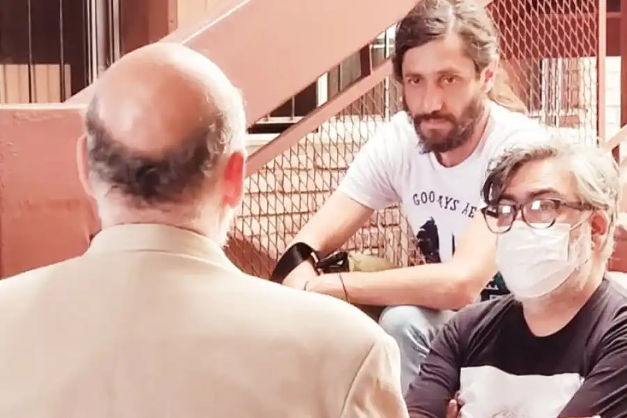 EN RODAJE. A pesar de la pandemia y de la fiebre, la producción y las escenas no se detuvieron.