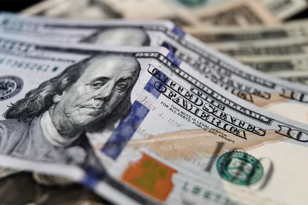 El dólar blue se despertó y llegó a su máximo valor de los últimos tres meses