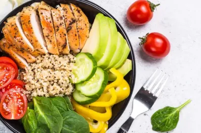 Los alimentos fundamentales para prevenir el envejecimiento y evitar la pérdida de masa muscular