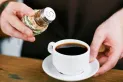 Café con sal: en qué consiste esta práctica cada vez más elegida en Argentina