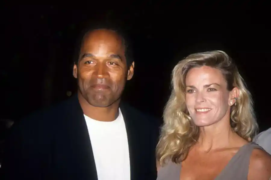 O.J Simpson fue juzgado por el asesinato de su exesposa