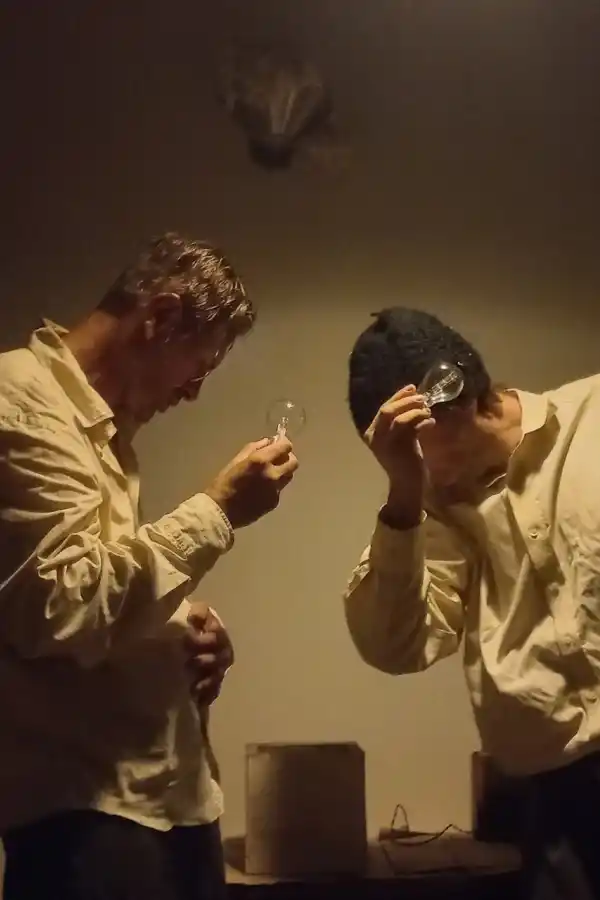 “LAS CALLES LATERALES”. La obra de Carlos Correa vuelve al Rougés.