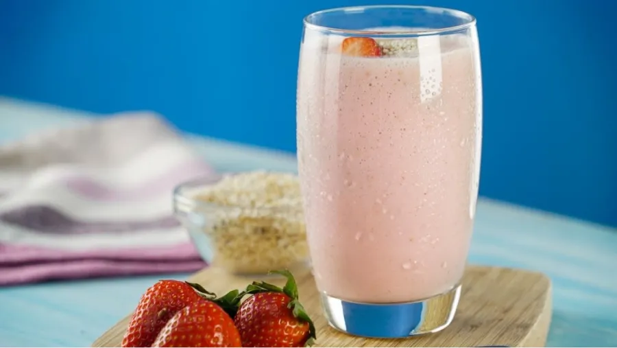 Licuado de avena, amaranto y frutillas
