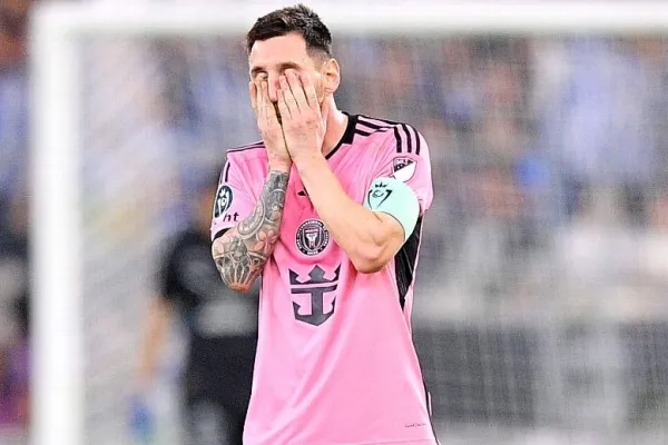 La vuelta de Messi: un partido marcado por la controversia y los desafíos