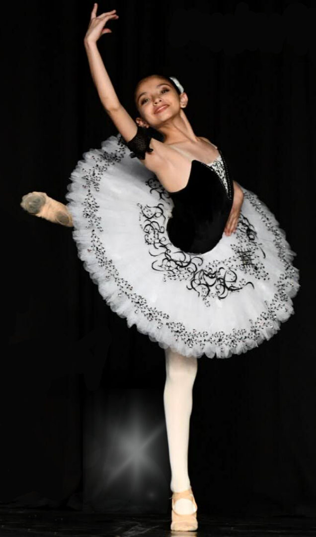 Camila Guadalupe Díaz Shines in YAGP Finals with Teacher Gabriela Esquivel