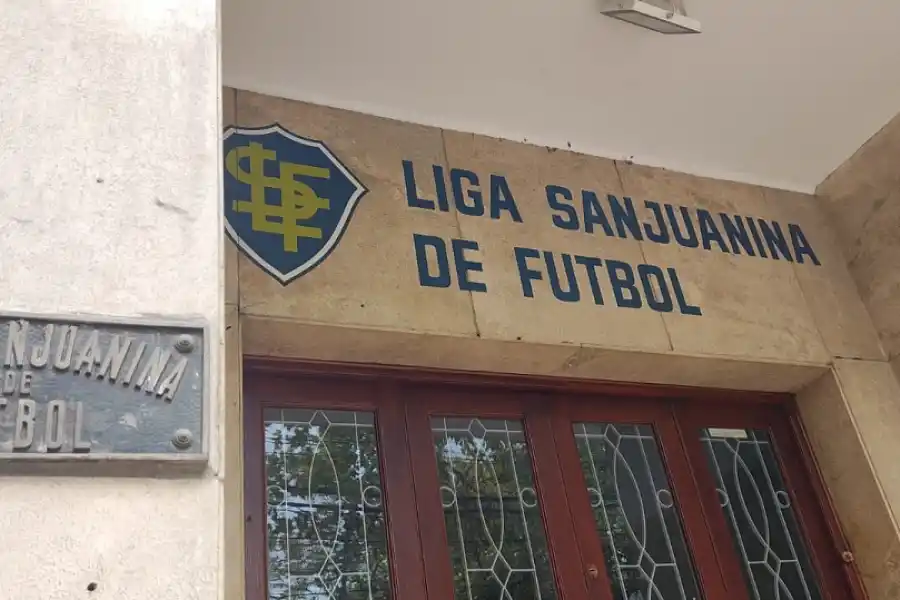 POSTURA. En la Liga Sanjuanina de Fútbol aseguraron que actualmente es muy difícil sustentar a los clubes.