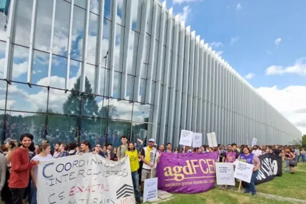 Marcha universitaria: la CGT se suma a la protesta en contra del ajuste del Gobierno