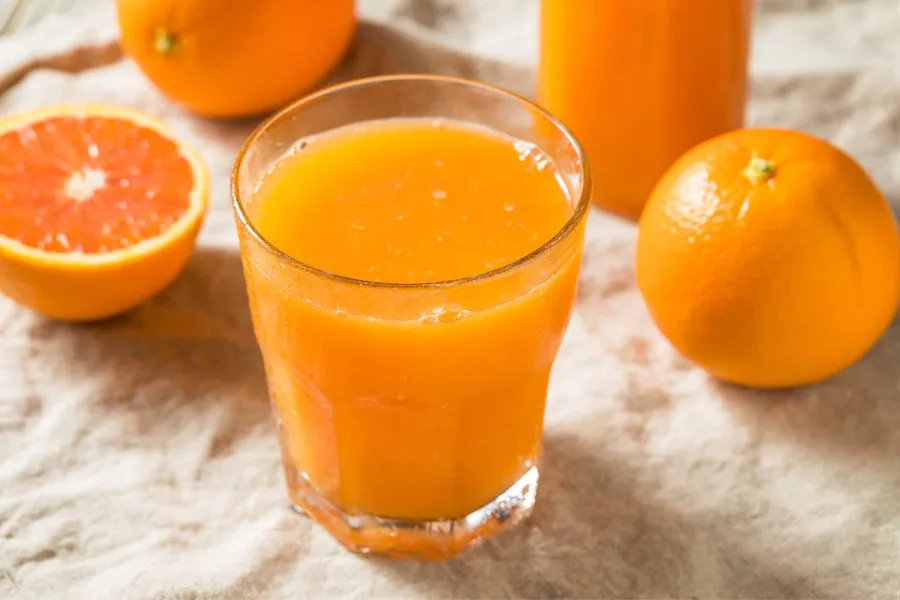 La naranja tiene múltiples beneficios para la salud